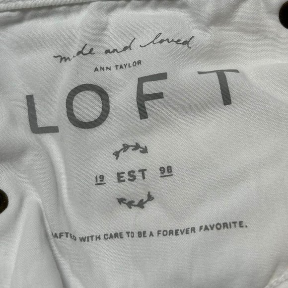 LOFT | White Jeans Curvy Skinny Jeans with Frayed Ankles - Picture 8 of 10